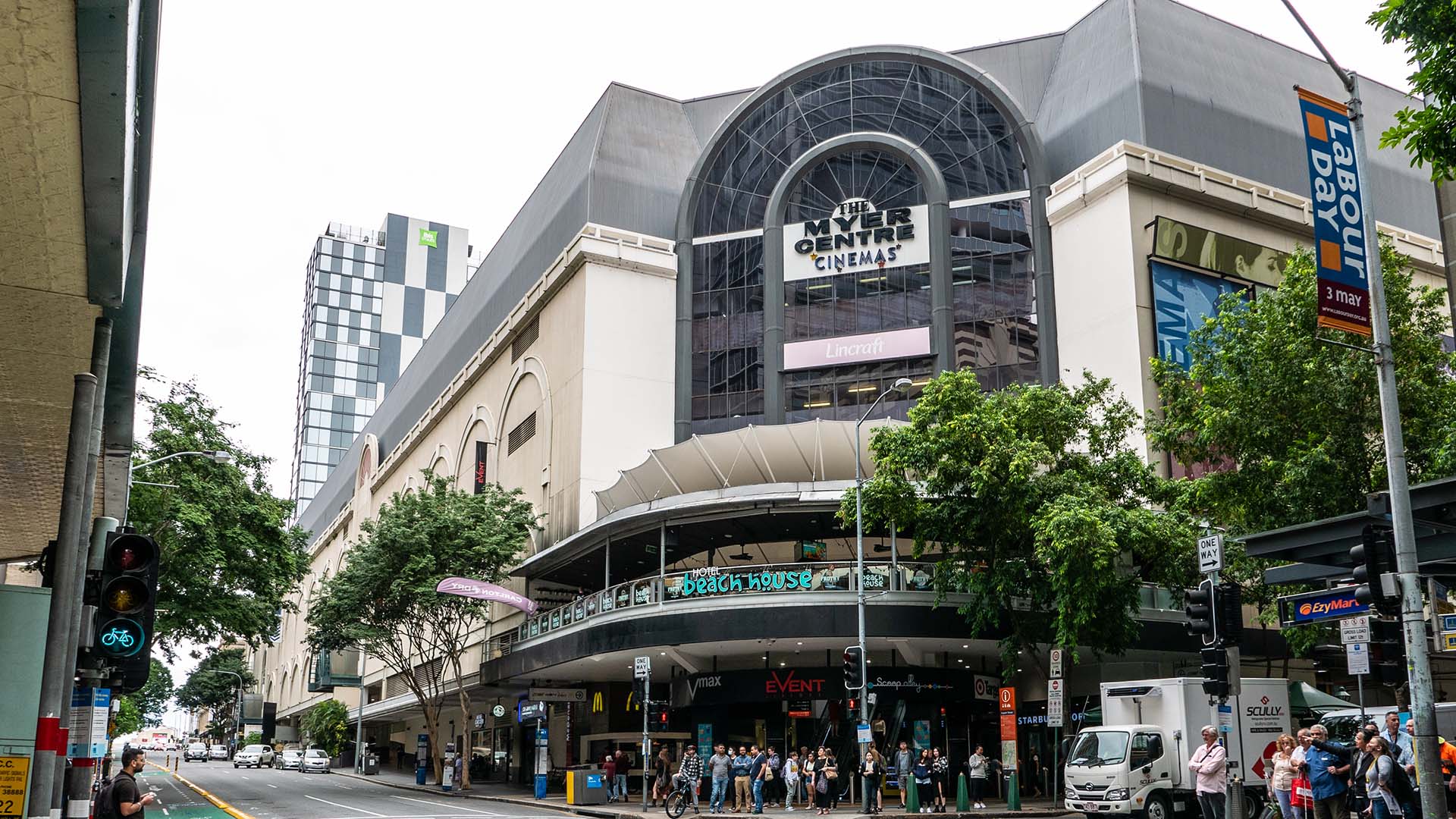 Just In: Like the Dragon Coaster Before It, Myer Is Leaving the Queen Street Mall's Myer Centre